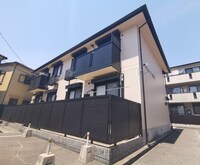 シャンポール壱番館