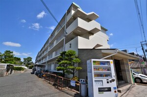 グリーンハイツ松原2号棟