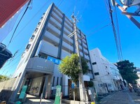 ロイヤルアネックス