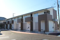 シンシア　フォレスト