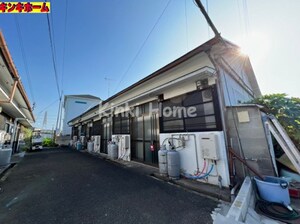 フラットハウス有本