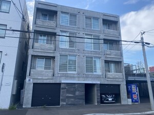 MIO.ALBA(ミオ　アルバ)