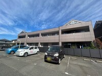 アベニール中島