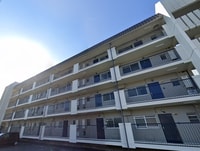 カンパーナ城の東