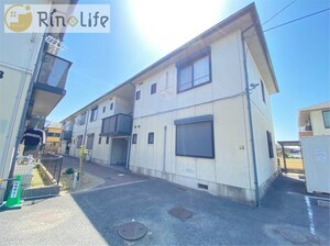 イーストコート