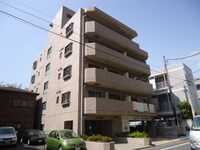カームパレス