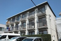 カーサ鴨志田