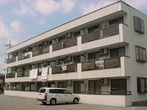 メゾン柏ウエストＡ棟