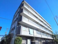 ラセーヌポンヌフ