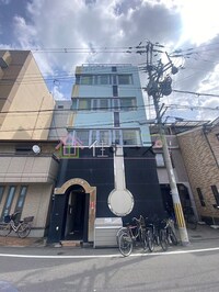 リビア岸里