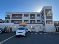 ユニヴァリィ　ティグレ