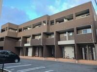 レフィナード・コンドミニオ