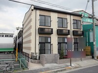 レオパレスＥＡＳＴ　ＦＩＥＬＤ