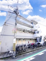 鶴見シャトークワジマ