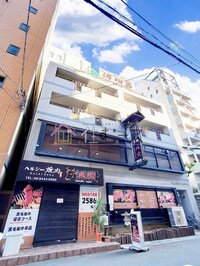 グランピア江戸堀