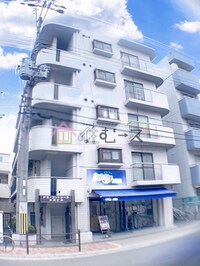 ドミノコントレール小松ビル