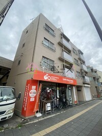 久栄ハイツ