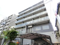 ドロメンスカセ三番館