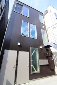 リヨンドール六本木