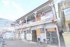 山栄ハウス