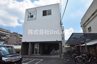 ラガーパレス花園