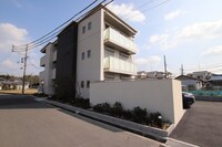 シャーメゾンサンシャポー