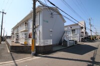 ロイヤルハイツ福田