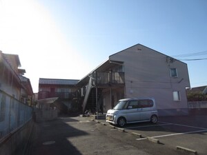 フラッツ池崎