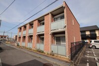 レオネクストロウェナ