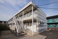 レオパレスシャルマンルミエール