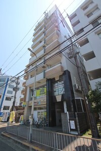 ハイネス・センターコート