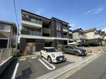ラルゴ・シルエラ