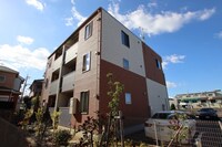 ストラーダディラピス