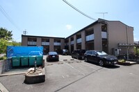 レオパレスウォームコーポ深阪