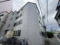 シャトレ小阪