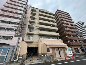 ステーションコート長田