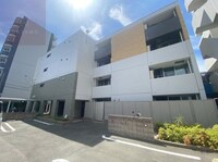 ライルウエスト