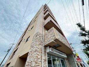 エールグラン吹田片山町