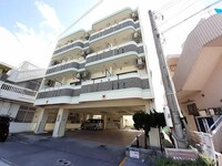 渡嘉敷マンション