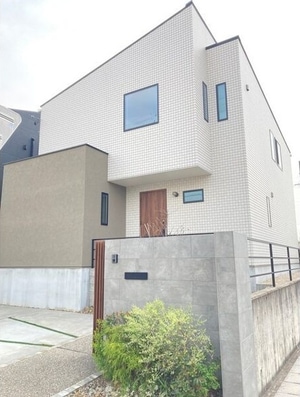 共西町４丁目戸建