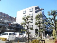 ウエストパーク山貞