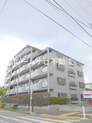 ロワイヤル守屋