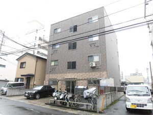 フォブール五日市駅前