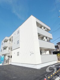 リヴェール助松