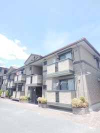 グラン・シャリオ萱振　B棟