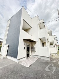 ヒルハイツ高鷲