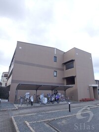 ソレーユ松村