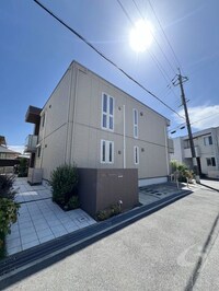 シャーメゾンニーム