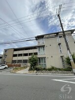 セントラルコート高井田