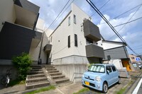 Grandtic サンメゾン別府